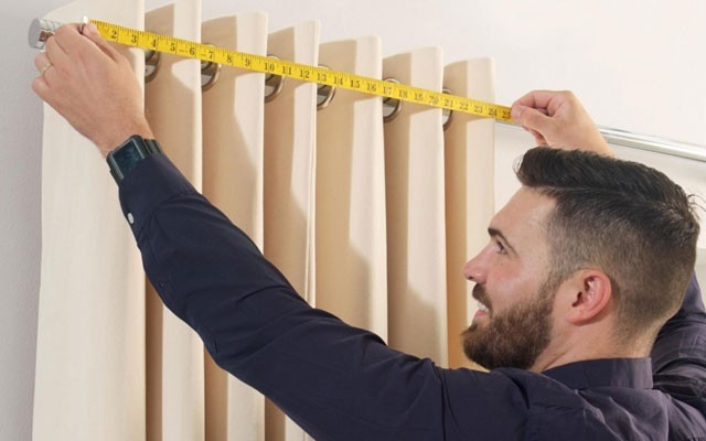 plumbs made to measure curtain service