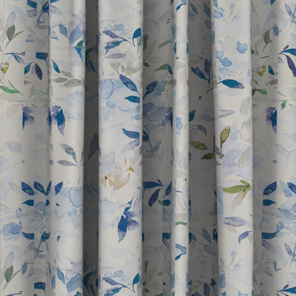plumbs bespoke curtains