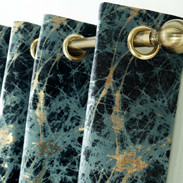 Plumbs bespoke curtains