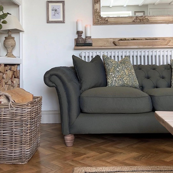 plumbs reupholstery