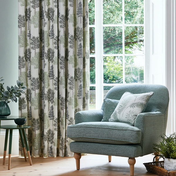 Plumbs made-to-measure curtains & chair covers