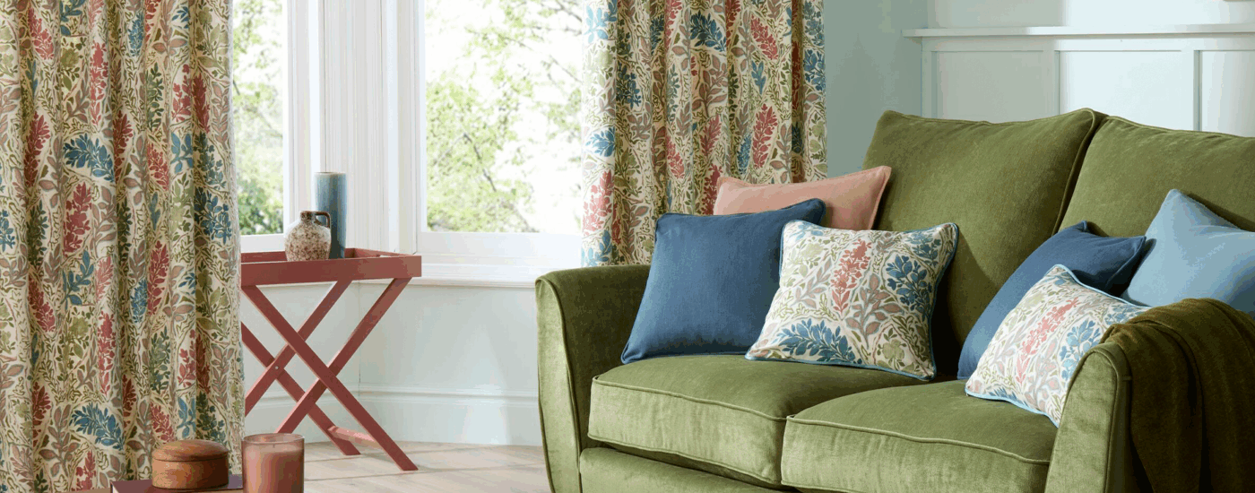 Plumbs made-to-measure curtains