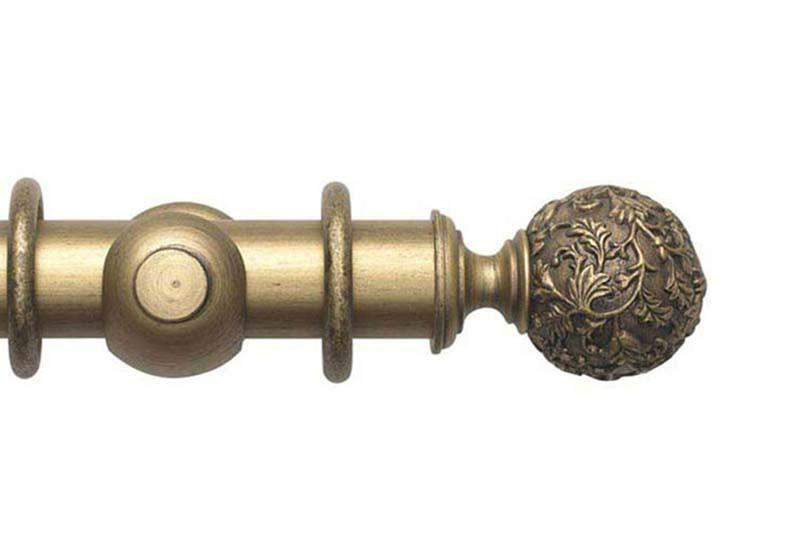Wooden made-to-measure curtain pole