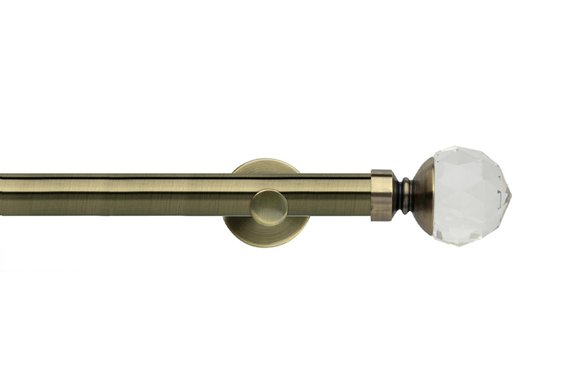 Metal pole for made-to-measure curtains