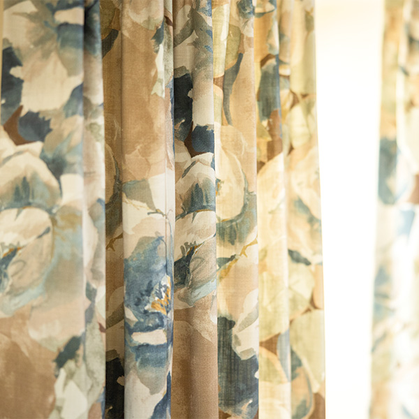 Bloom curtains